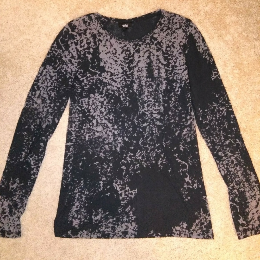 Mossimo long sleeve cream and black